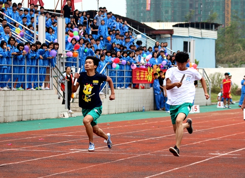 拼搏的運動員